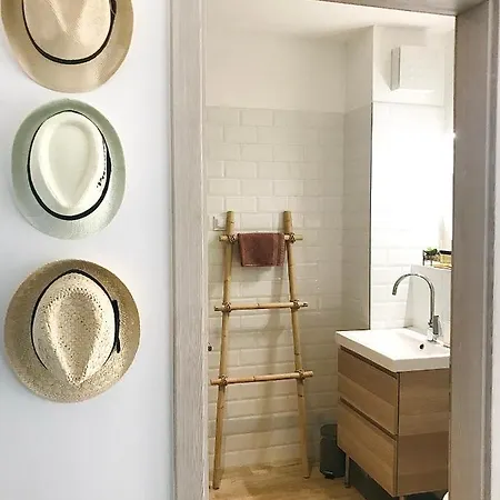 Elizabeth Garden Διαμέρισμα *