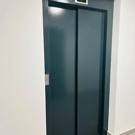 Apartment Elizabeth Garden Premium