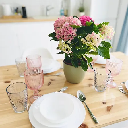 Apartment Garden *