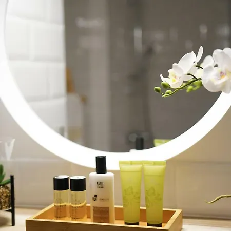 Elizabeth Garden Κεσκεμέτ